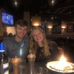 Meet your Posher, Lanie